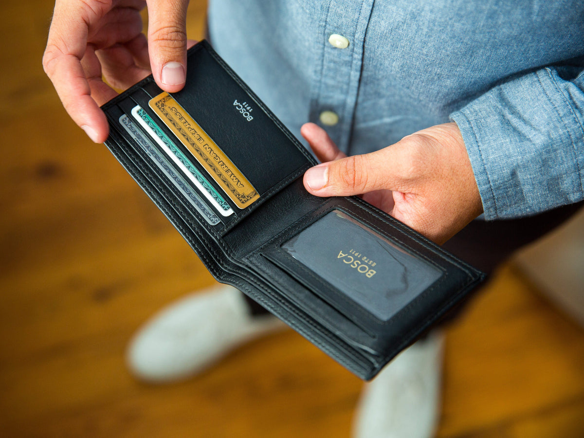Nappa Vitello Bifold With Card / I.D. Flap